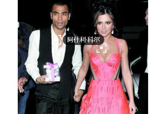 足球队高峰的妻子,足球高峰的老婆是谁