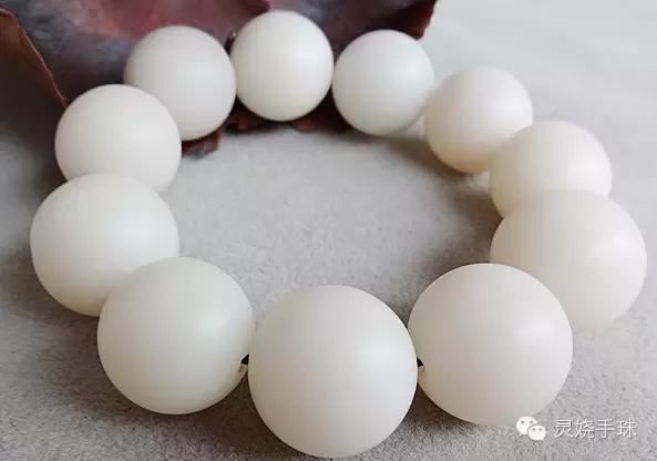 怎样玩佛珠才能发亮,玩佛珠入门