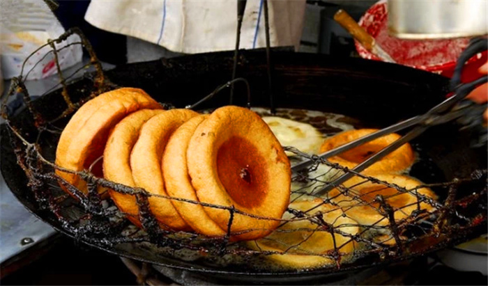 路过武汉要买啥,去武汉不容错过的美食