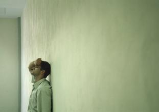 扁平疣可以去美容院点掉吗,治疗扁平疣在美容院治疗可以吗