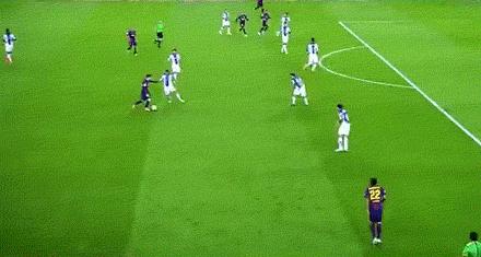 梅西教小学生足球基本功训练,梅西新手入门教学