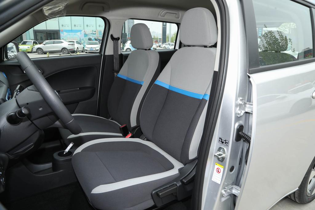 广西福泰欧拉白猫，让您轻松“贷”回家!