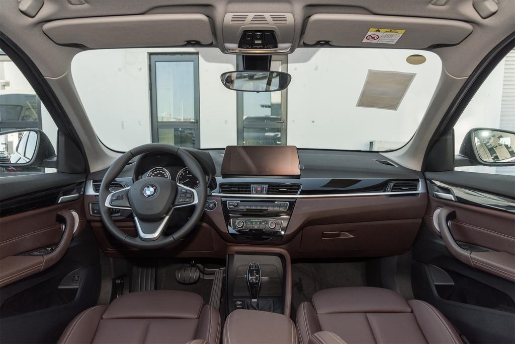 宝马x1零首付活动,宝马新x1五年免息零首付