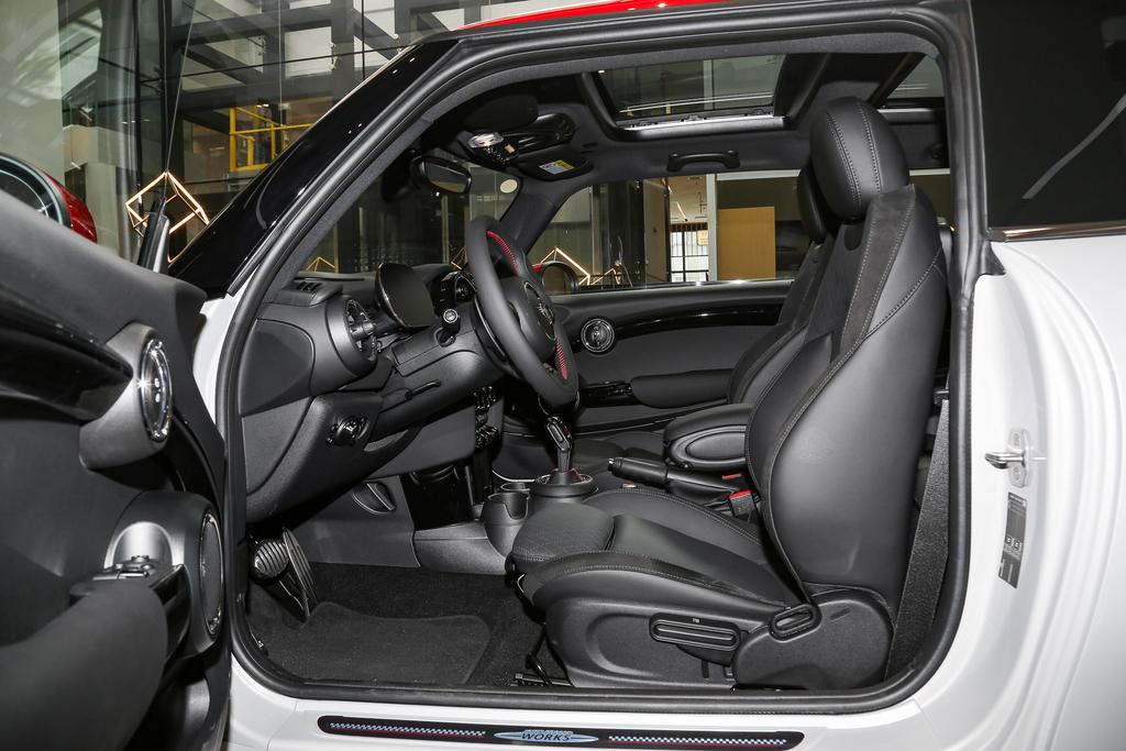 minijcw底价,minijcw全新多少钱