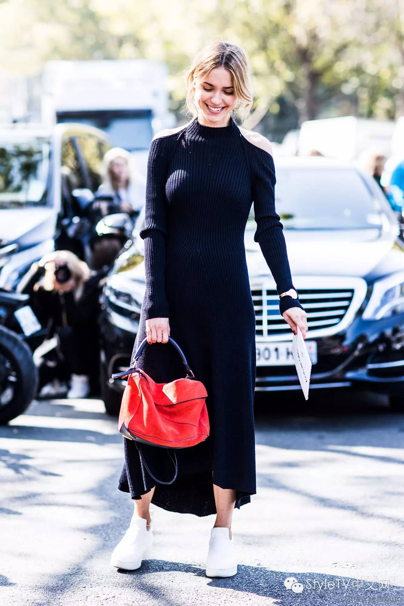 loewe包包经典款,loewe最值得入款的包包