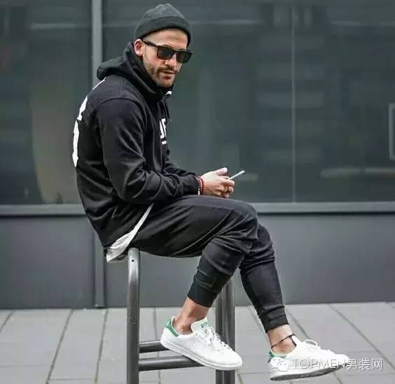 运动休闲鞋推荐高颜值百搭,休闲运动鞋推荐高颜值百搭