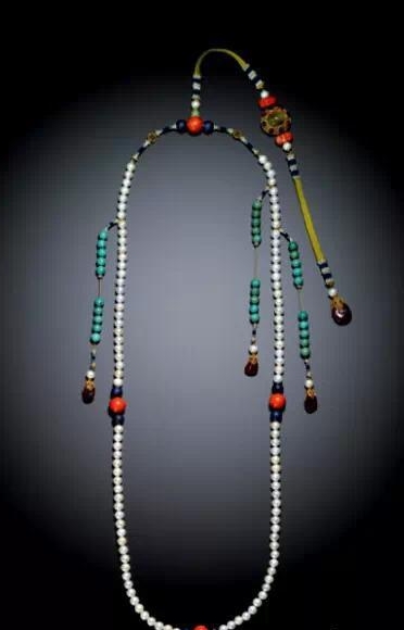 慈禧带什么珠子最值钱,慈禧的帝王绿佛珠