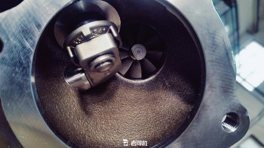 后驱五菱宏光爆改,爆改的五菱宏光竟然能上天