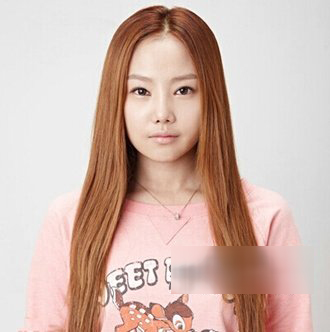 瘦脸发型女中长宽脸怎么扎,2021圆脸大脸胖脸最火发型怎么扎