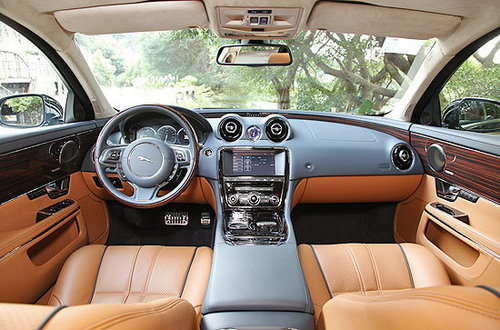 捷豹xjl怎么样值得购买吗,2019捷豹xjl最低报价43万