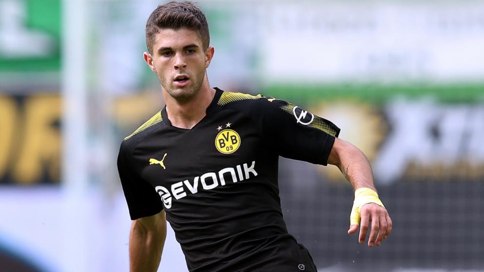 瓦茨克强硬态度连续批评巴萨，登贝莱转会可能性“低于40%”