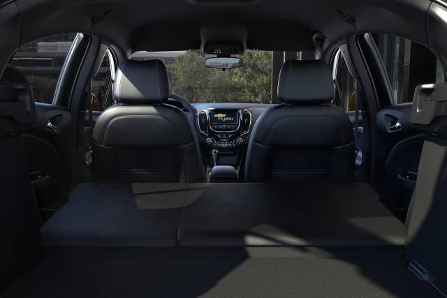 经典科鲁兹和思域怎么选,全新科鲁兹两厢车评测视频大全