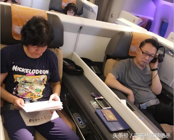 郎平朱婷惠若琪2020,郎平赖亚文朱婷现身女排联赛决赛