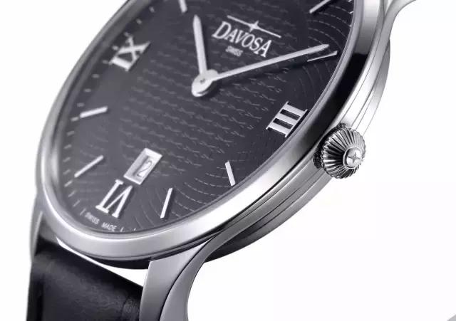 休闲风时装表,简约风时装表