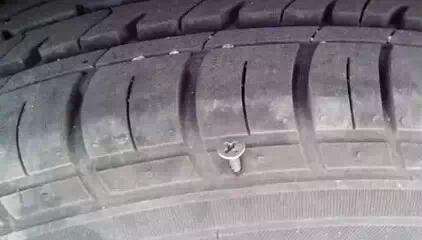 车子总是慢撒气该怎么办,车轮慢撒气检查不出来咋办