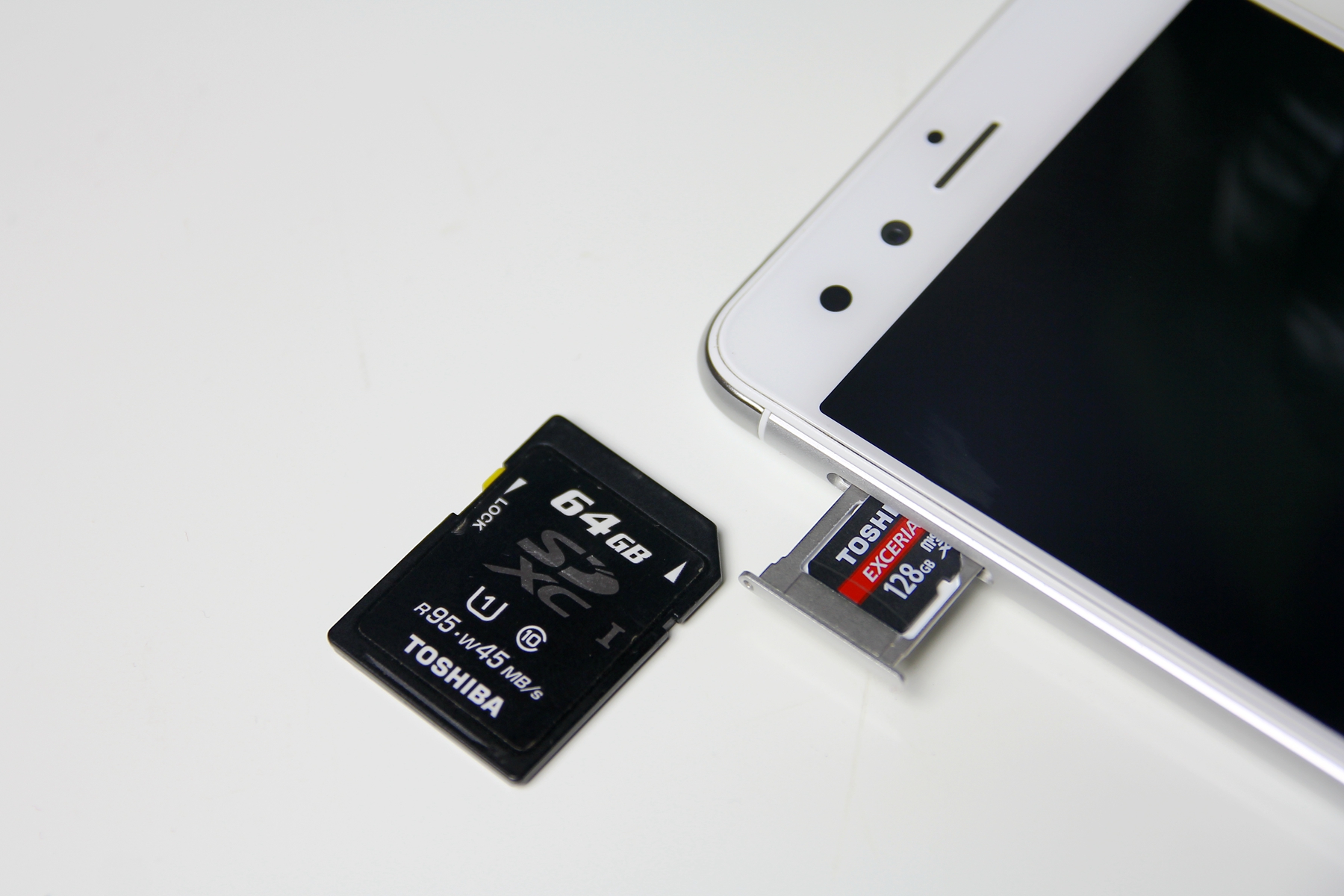 比SD快且更便宜东芝M302128GBTF卡值得入手否？