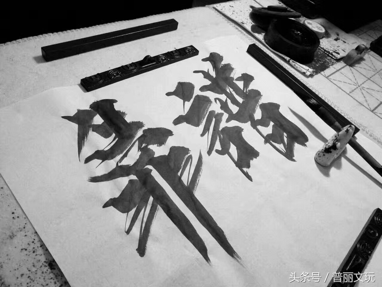 文玩手串的保养方法,文玩手串保养蜂蜡好吗