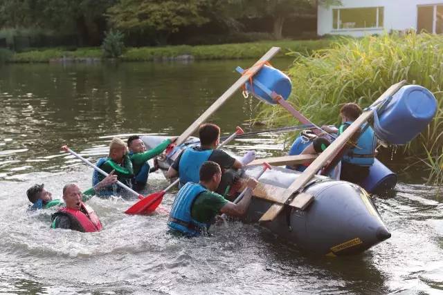 自制皮划艇比赛,野外徒步五公里拉练日记