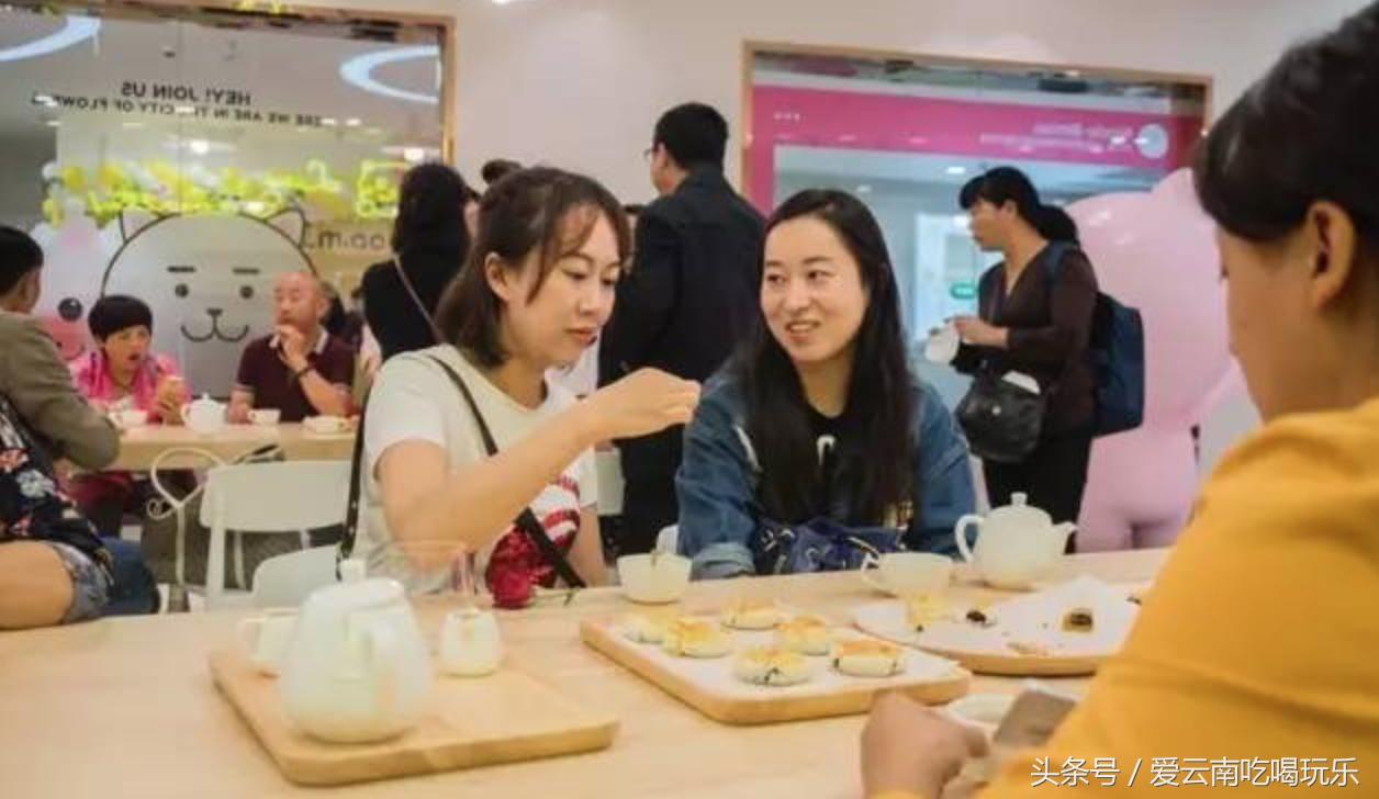 昆明鲜花饼哪个牌子最正宗,鲜花饼哪个牌子好吃正宗