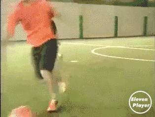 足球过人技巧小学生五年级,五人足球过人实用技巧