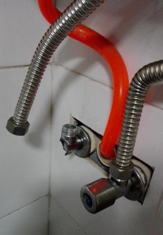 角阀漏水各种修补方法,角阀漏水的概率大吗