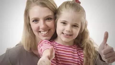 该如何正确的表扬和鼓励孩子,这3句话教你如何正确的鼓励孩子