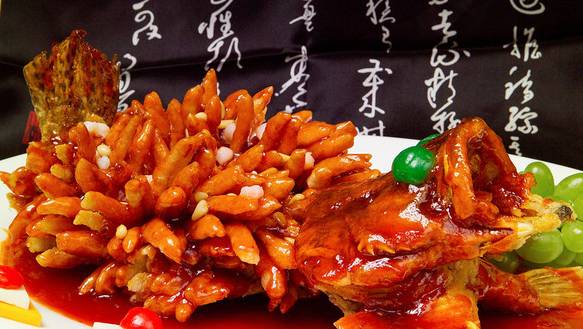 你这么懂事一定很辛苦吗,你这么懂事一定活得很辛苦