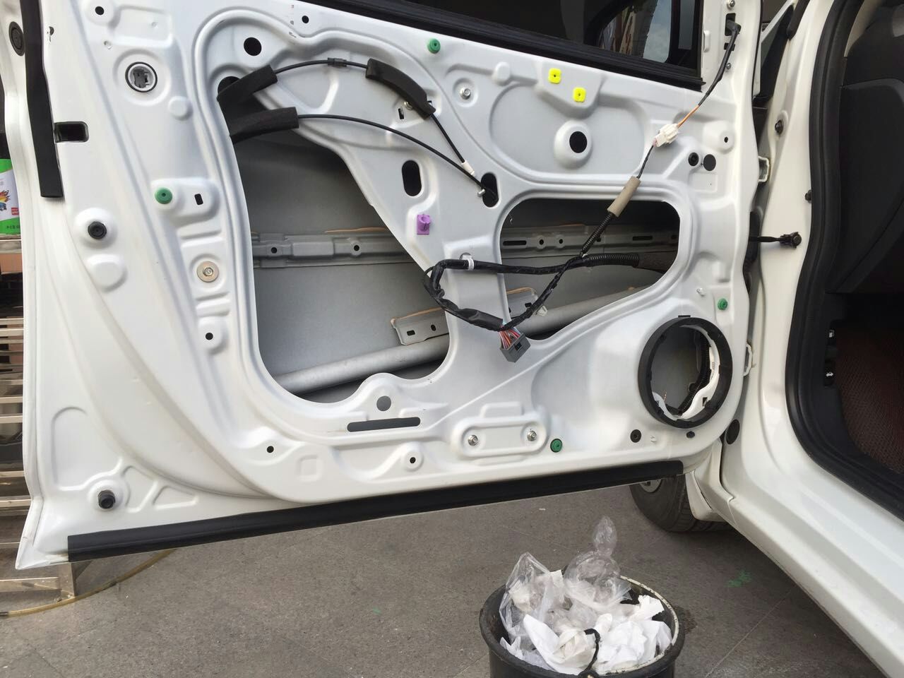 简单锋范改装,本田锋范汽车音响改装