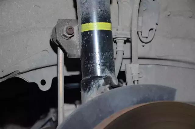 十周年纪念版凯美瑞底盘,凯美瑞的底盘真的有这么好吗