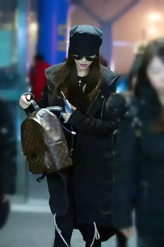 没有这些经典旅行袋，春风十里我也不出门！