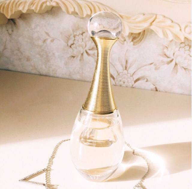 七夕迪奥口红香水礼物,迪奥香水套装三件套官网价格