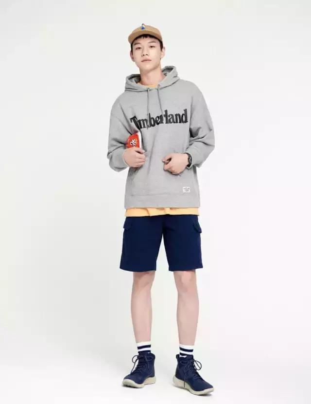 女生最不喜欢男生穿的裤子,女生更喜欢男生怎么穿