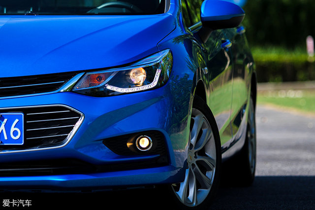 舒适性和运动性都好的车,雪佛兰科鲁兹2014两厢油耗