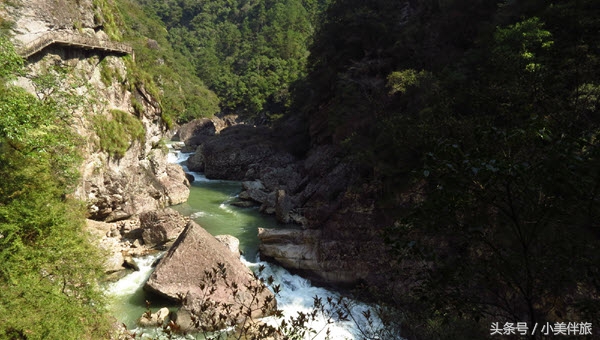 山清水秀景色迷人如入仙境,最美的溪水山水美景