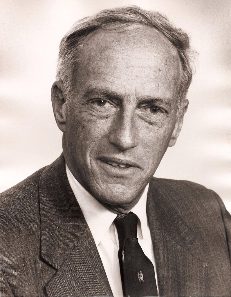 你狠心冲掉的便便,正成为许多肠胃病人的救星