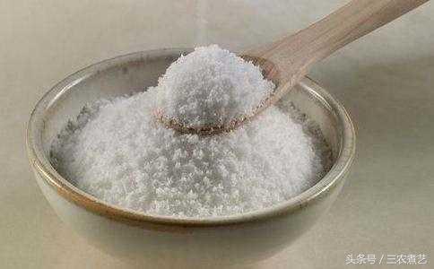 这种白色晶体弄碎了用,称为“百味之祖”,还能当药!