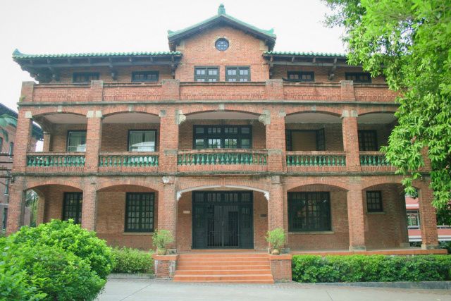 真光学校和真光中学有什么不同,真光中学简介