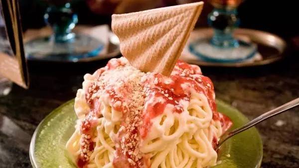 普京深陷俄罗斯冰淇淋无法自拔?八一八各国奇葩冰淇淋