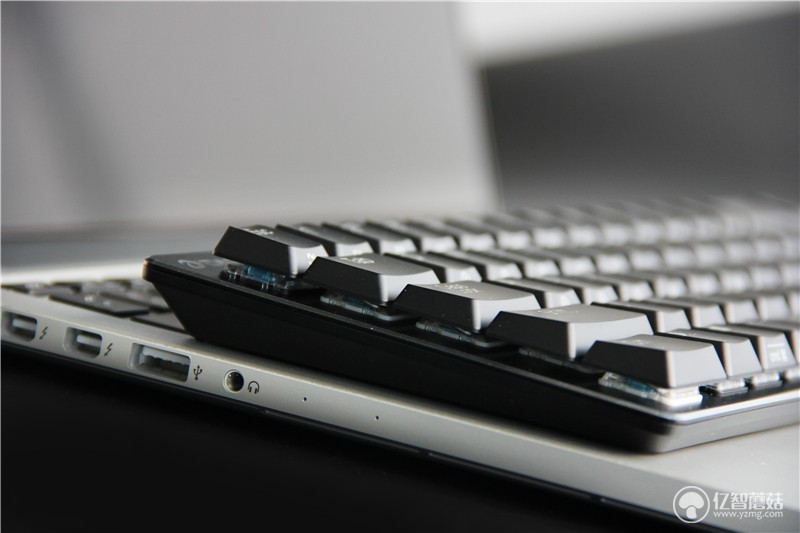 达尔优ek820蓝牙键盘说明书,达尔优ek820机械键盘