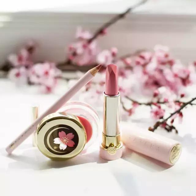 全世界最值得剁手的30款红色口红，建议收藏