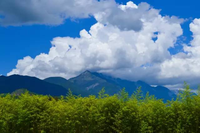 玉龙雪山下奢华民宿,丽江悦榕庄三卧