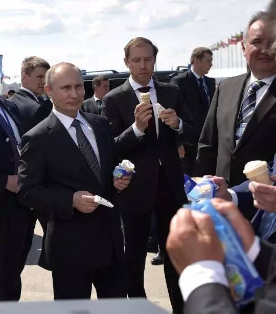 普京深陷俄罗斯冰淇淋无法自拔?八一八各国奇葩冰淇淋