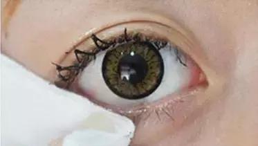 睫毛越刷越密的技巧,想要睫毛长涂什么最有效
