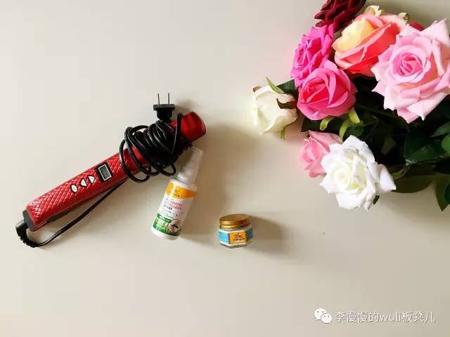 短途旅行我的化妆包里有什么 (出门旅行我的化妆包里都有什么)