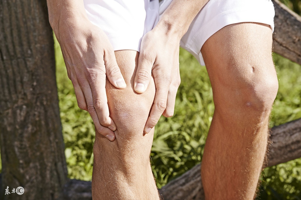 走路打软腿是什么原因造成的,走路走多了容易得什么病