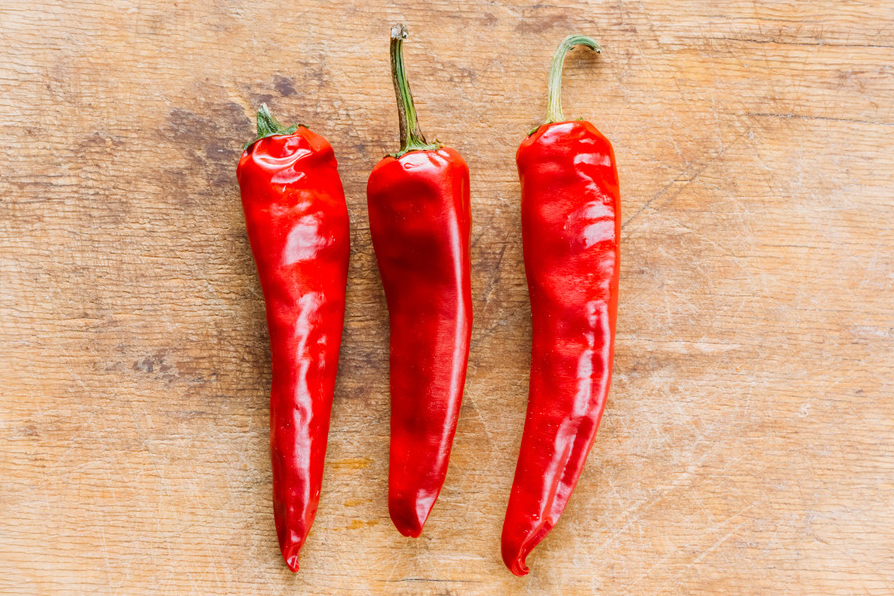 为什么吃辣椒身体会热,为什么吃辣椒会生疮