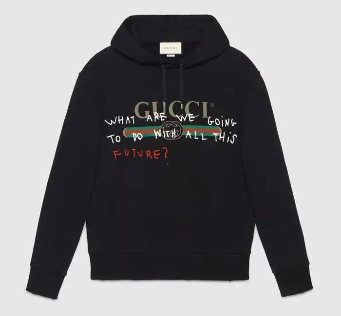 卫衣不好看怎么搭配,卫衣不好看搭配什么裤子