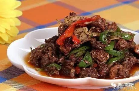 十一假期趁不下雨了出去走走,十一长假去哪儿玩不如带孩子回家