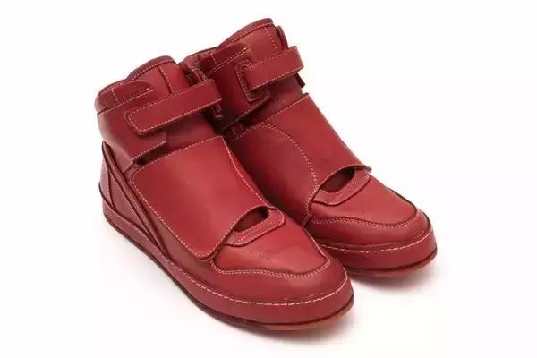 adidasoriginal合作款,阿迪达斯adidas爆款展示精彩瞬间