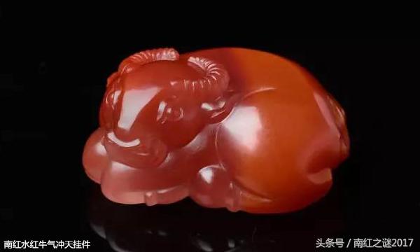 属猪的适合佩戴什么属相的朱砂,属猪的戴什么颜色最旺